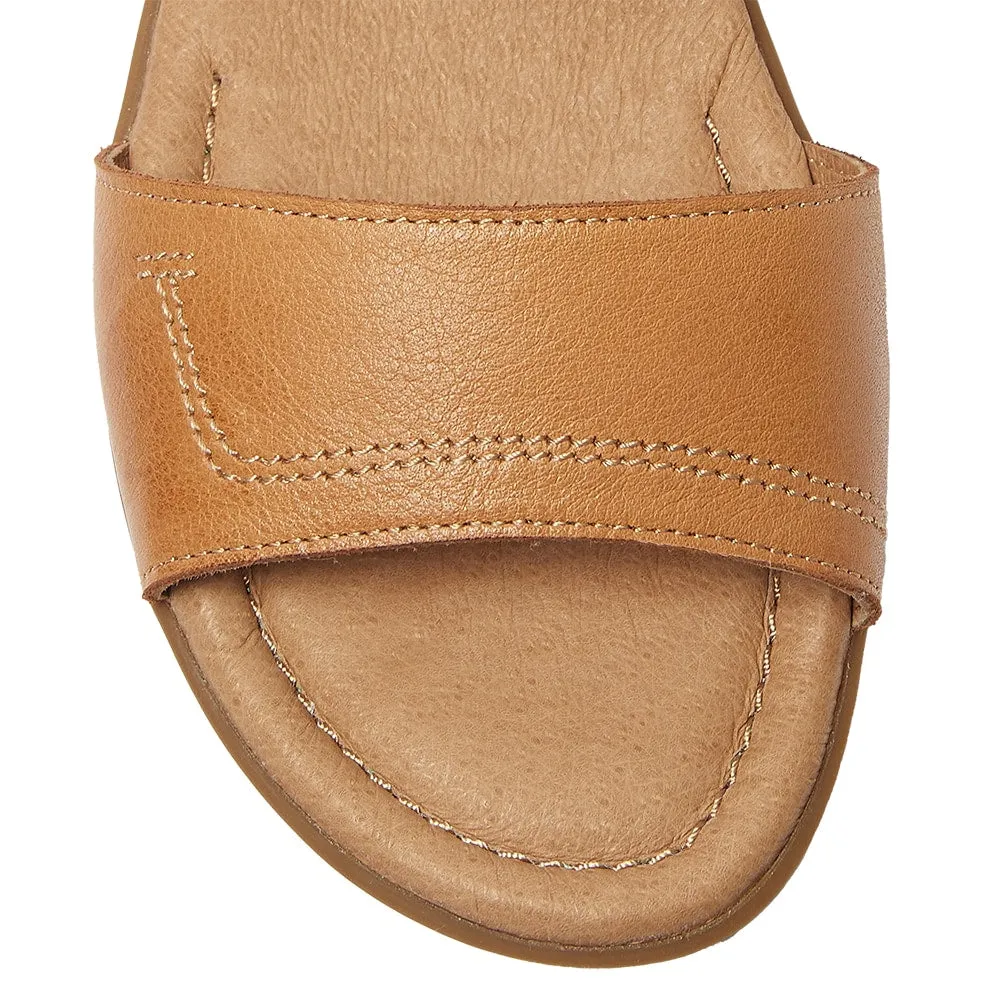 Darwin Wedge in Tan Leather