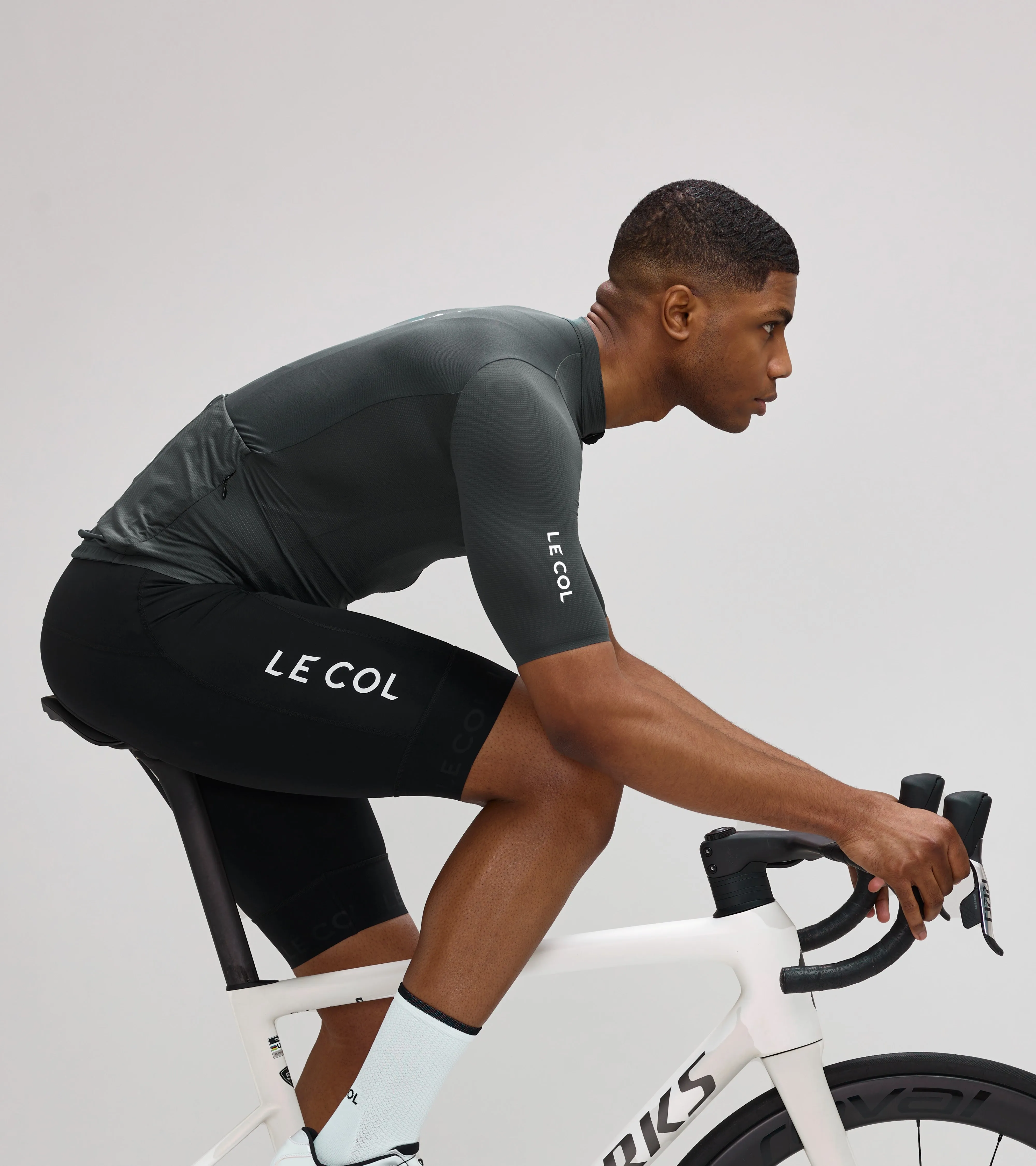 Pro Lightweight Jersey